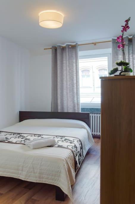 Dlouha Apartment 2Bd Прага Экстерьер фото